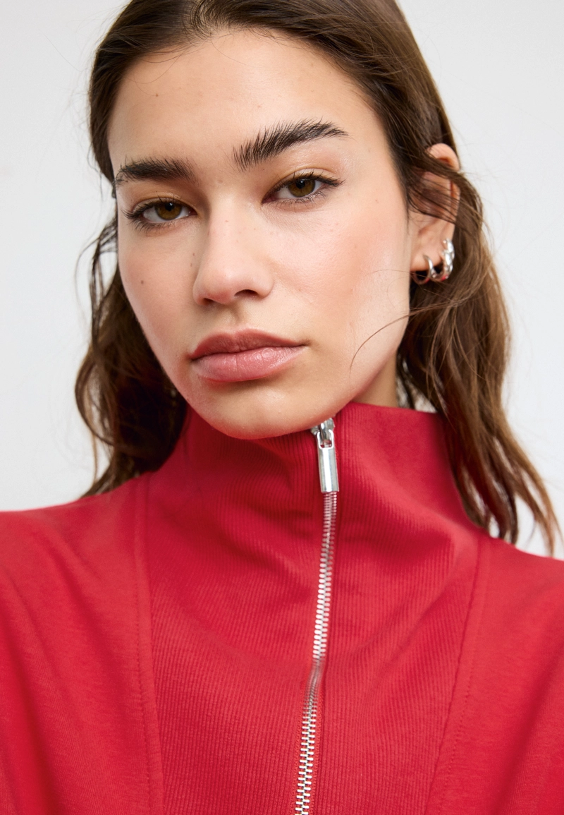 Толстовка с воротником-стойкой на молнии