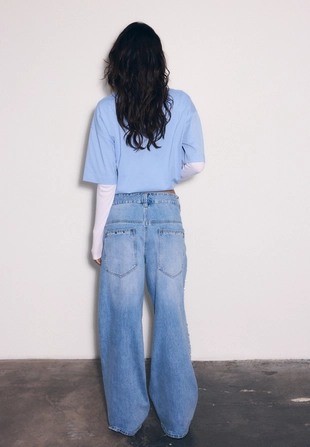 Джинсы супер свободного кроя с боковыми звездами- Заказать в России