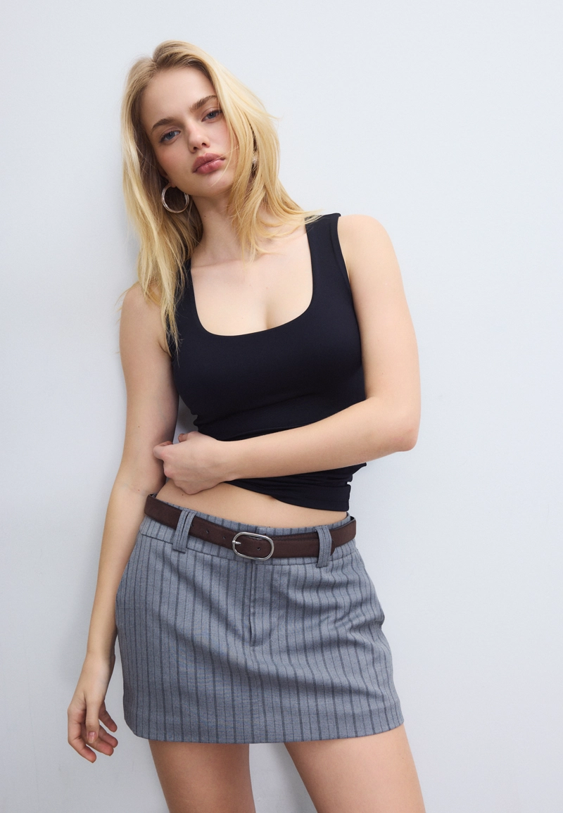 Майка из полиамида с широкими бретелями