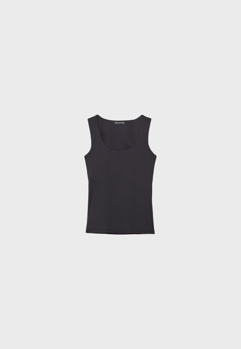 Майка из полиамида с широкими бретелями