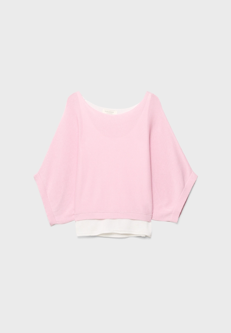 Свитер с вырезом-лодочкой и наложением