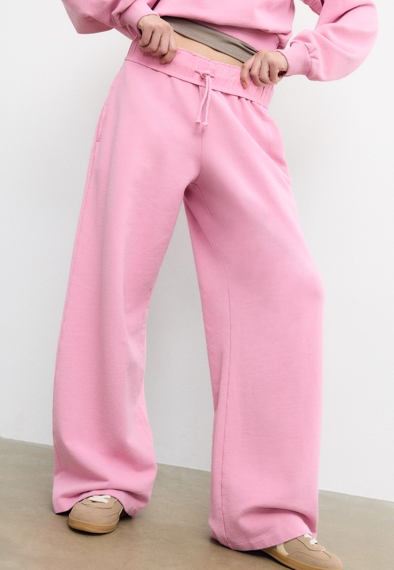 Брюки-джоггеры прямого кроя с эффектом потертости