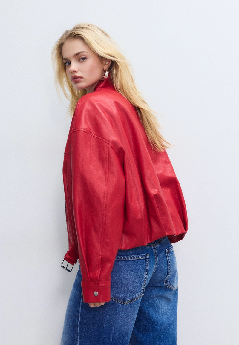 Куртка-баллон с поясом из искусственной кожи