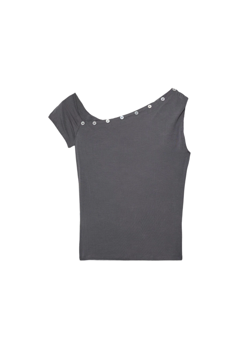 Асимметричная футболка на пуговицах