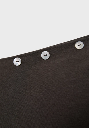 Асимметричная футболка на пуговицах- Заказать в России