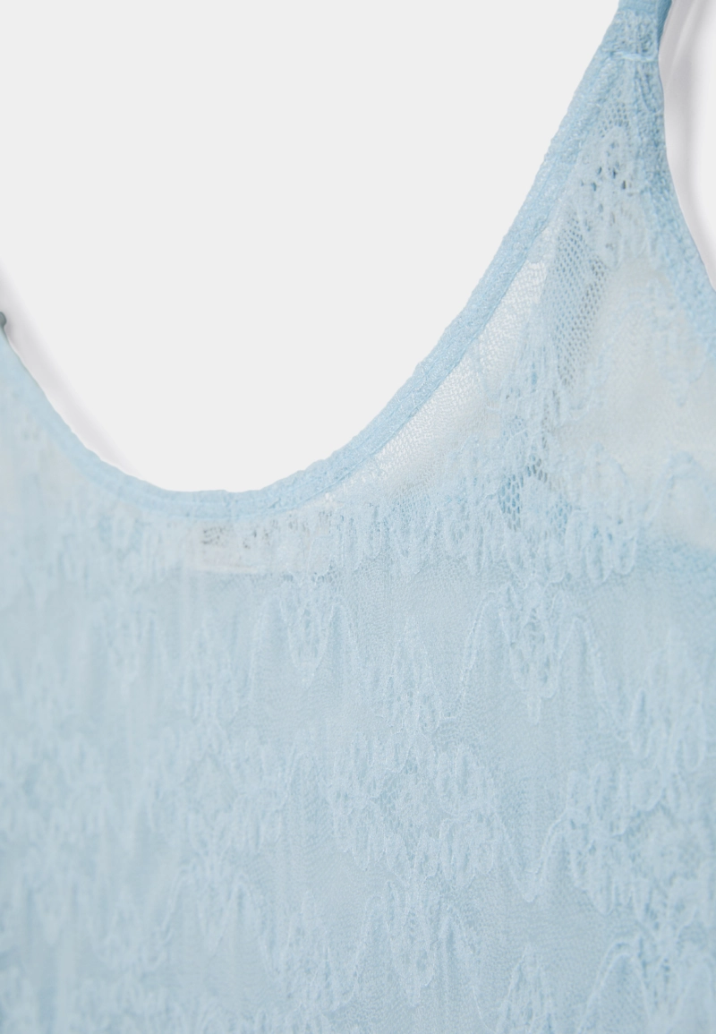 Топ на бретелях из кружева