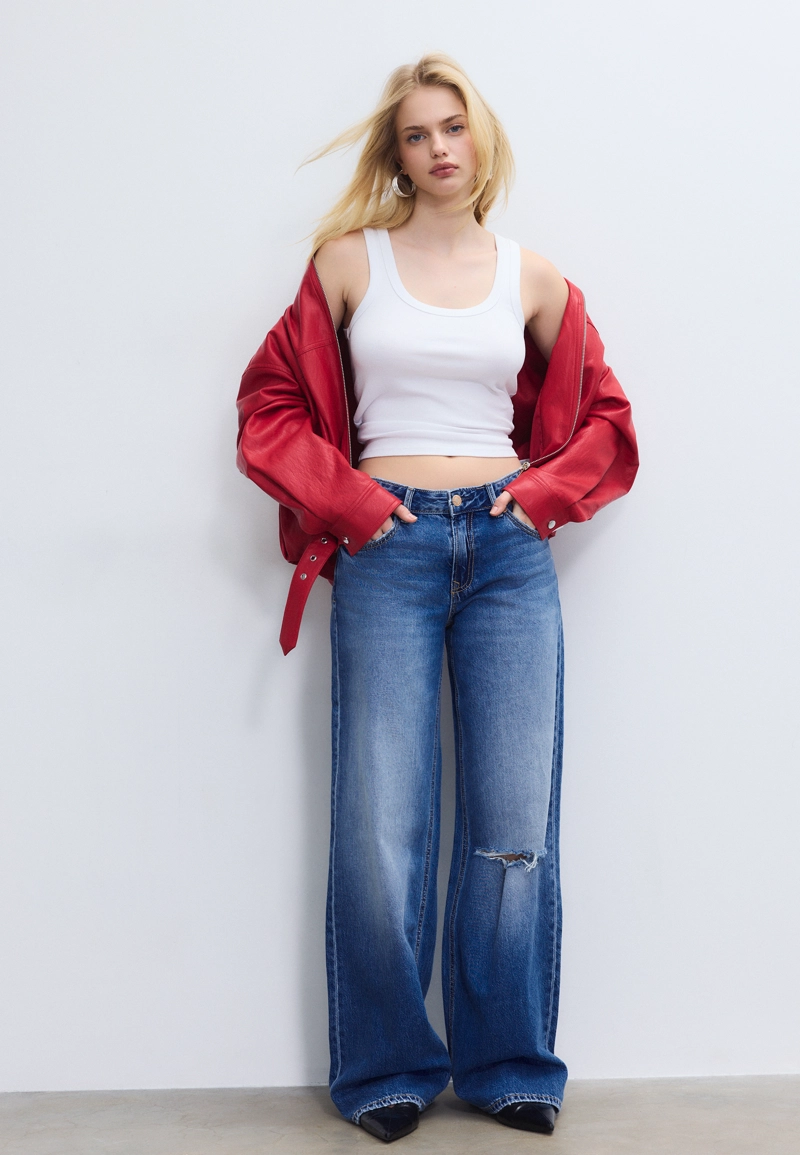 Джинсы D91 с низкой посадкой и широкими штанинами