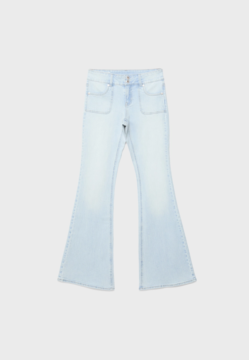 Джинсы с низкой посадкой и простроченными карманами