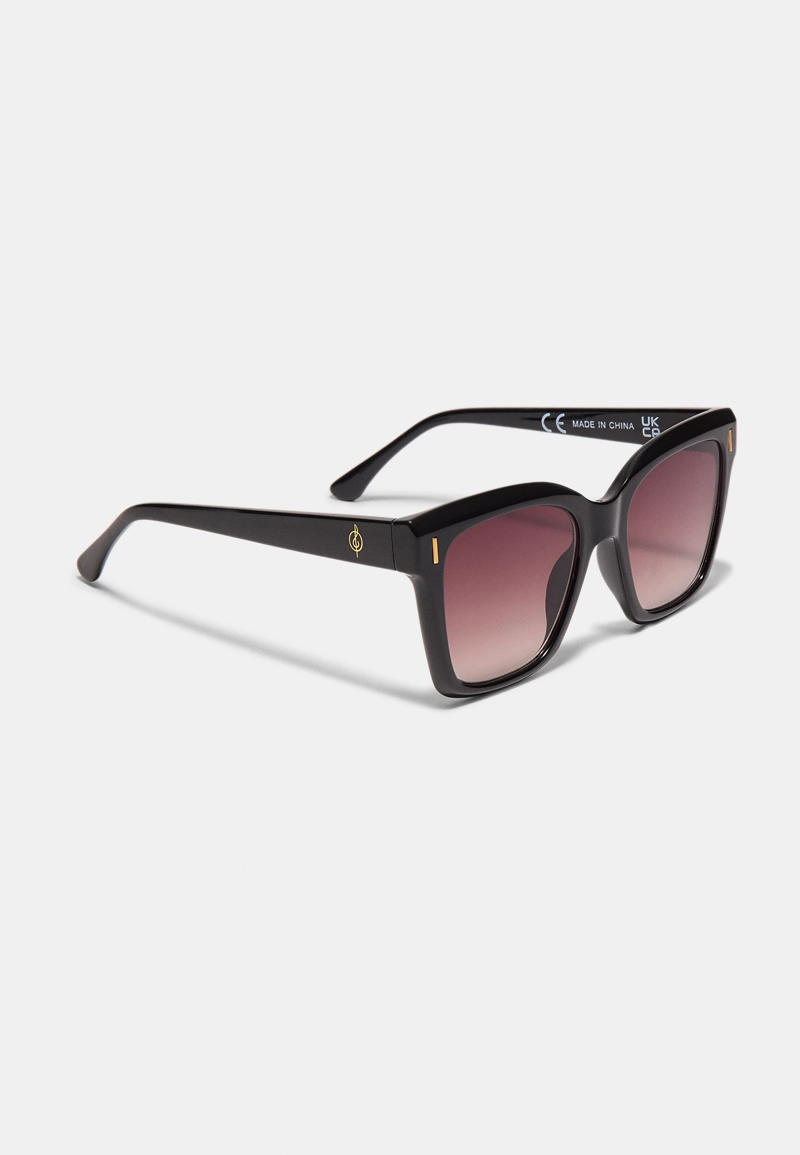 Квадратные очки «кошачий глаз» в пластиковой оправе