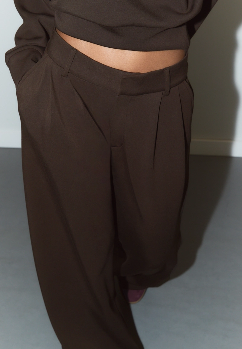 Брюки классические из мягкой ткани