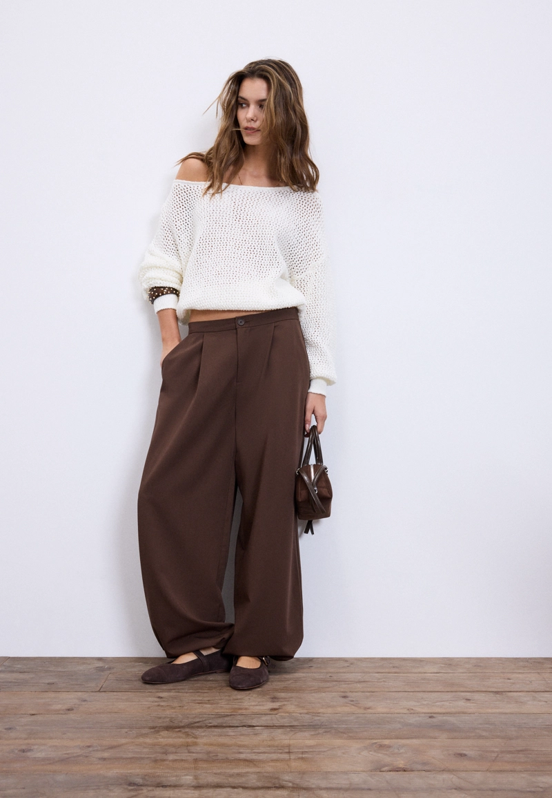 Вязаный джемпер в сетку с вырезом-лодочкой