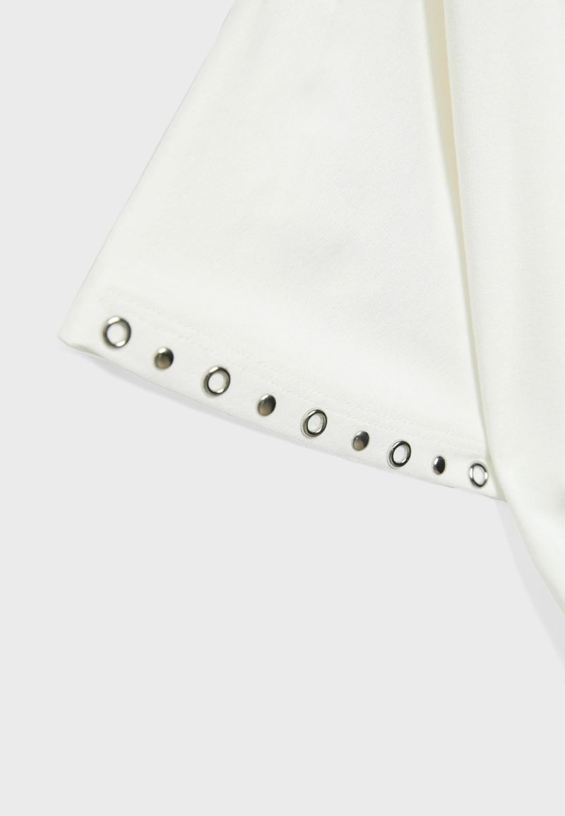 Асимметричная футболка с заклепками