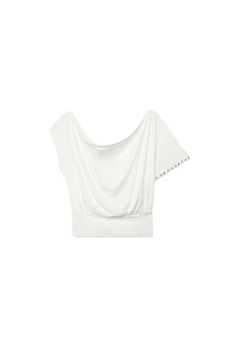 Асимметричная футболка с заклепками