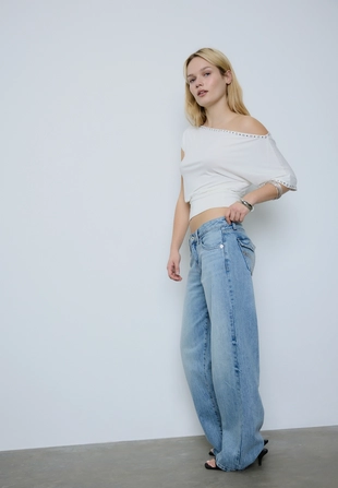 Асимметричная футболка с заклепками- Заказать в России