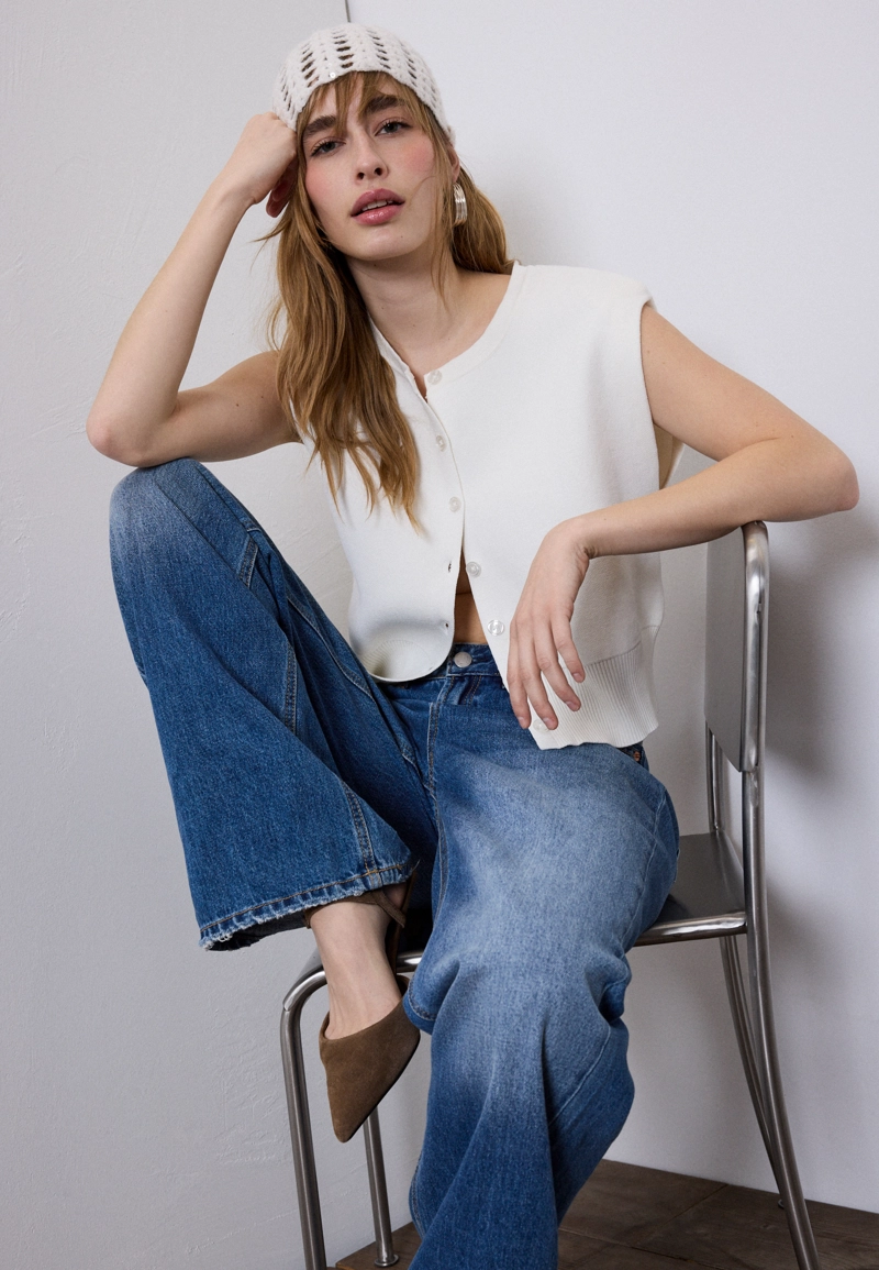 Вязаный жилет с подплечниками