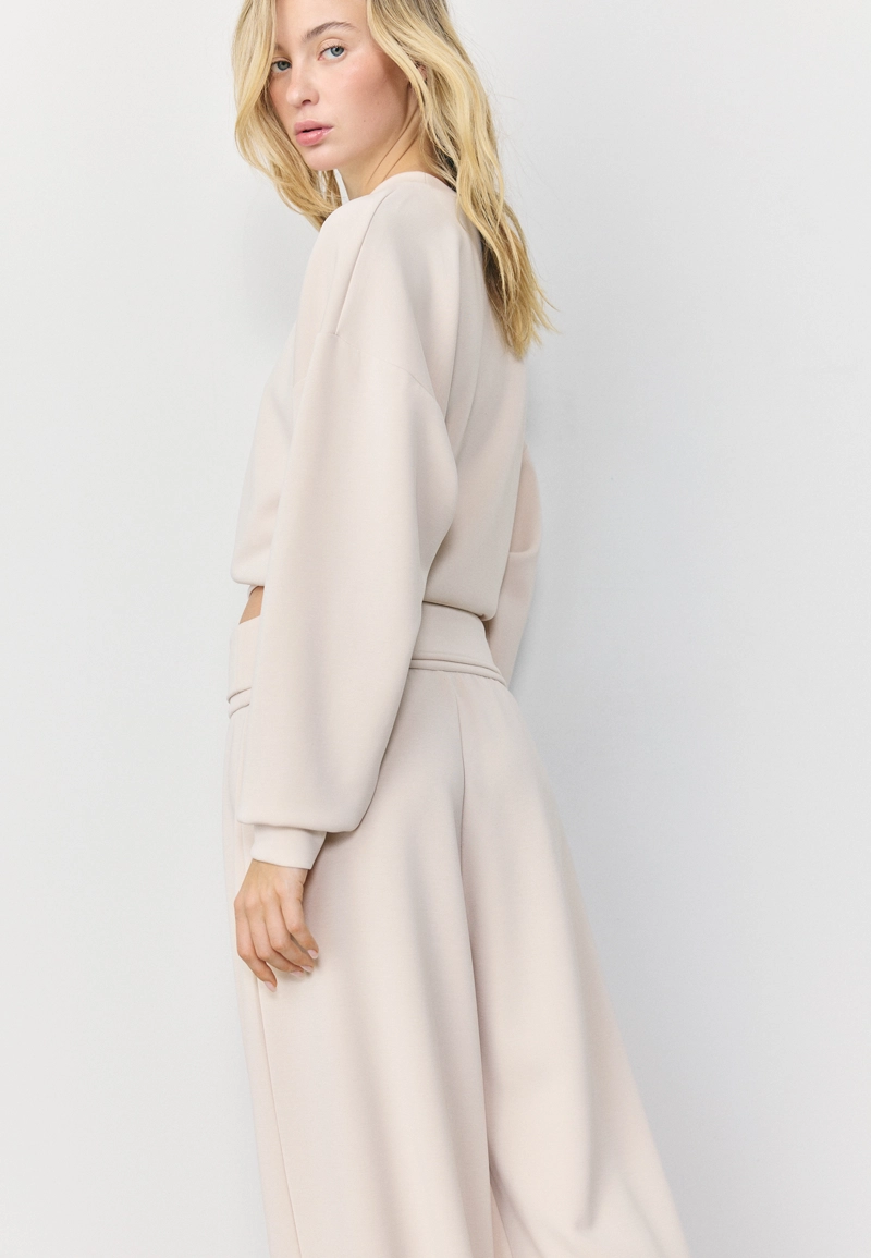 Толстовка с рукавами «летучая мышь» и мягкой на ощупь тканью