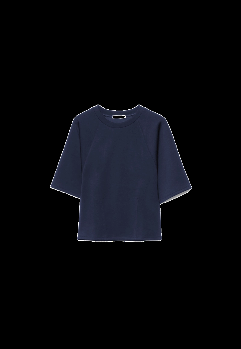 Футболка с короткими рукавами и мягкой на ощупь тканью