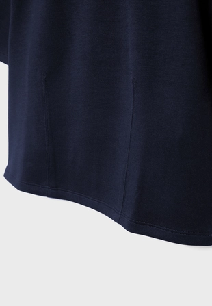 Футболка с короткими рукавами и мягкой на ощупь тканью- Заказать в России