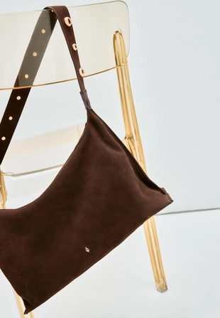 Плоская сумка через плечо со 100% кожаными заклепками- Заказать в России