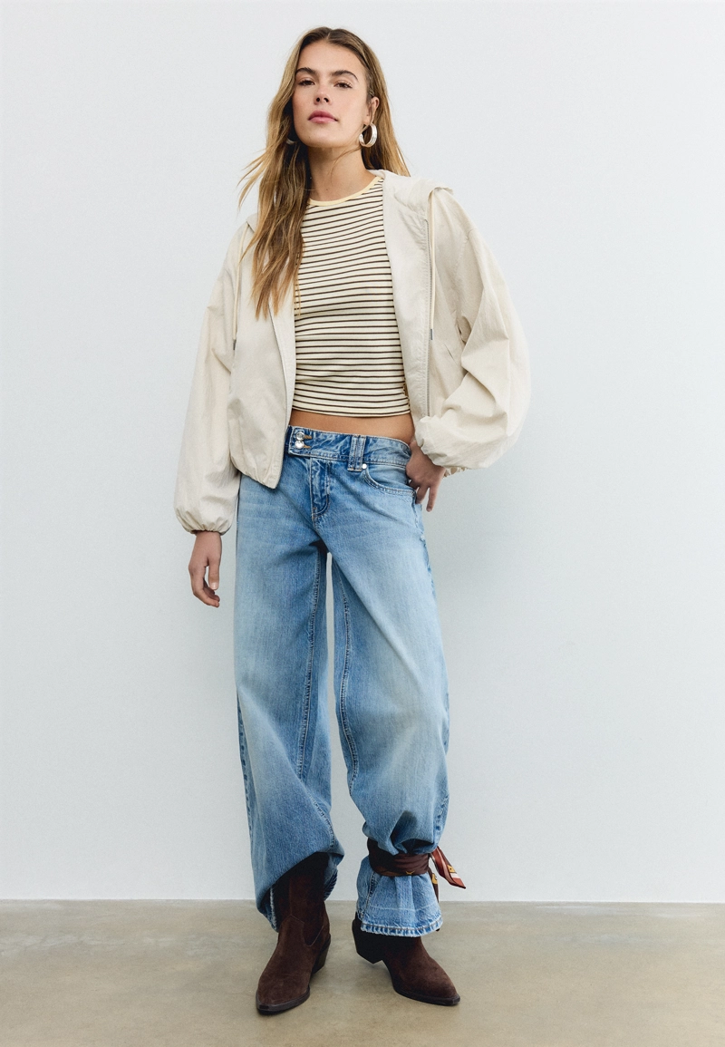 Базовая куртка из нейлона с капюшоном