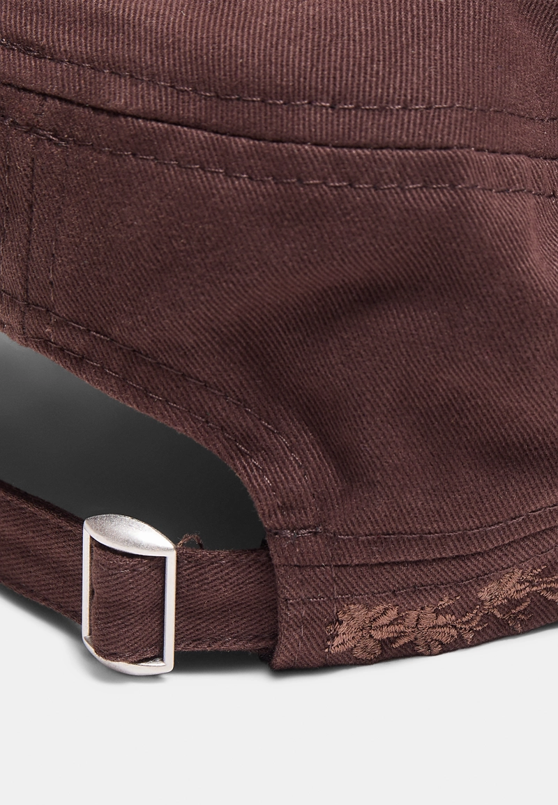 Кепка с вышивкой