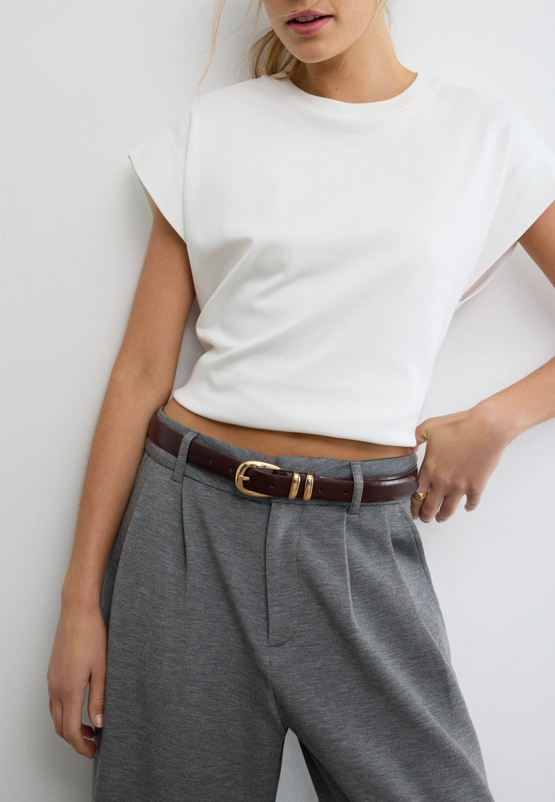 Базовый блестящий ремень из искусственной кожи