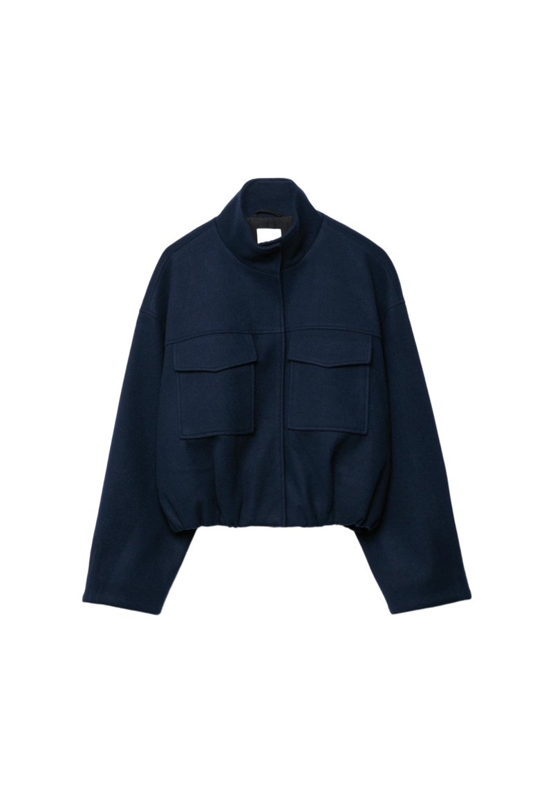 Куртка-бомбер с карманами, мягкая на ощупь