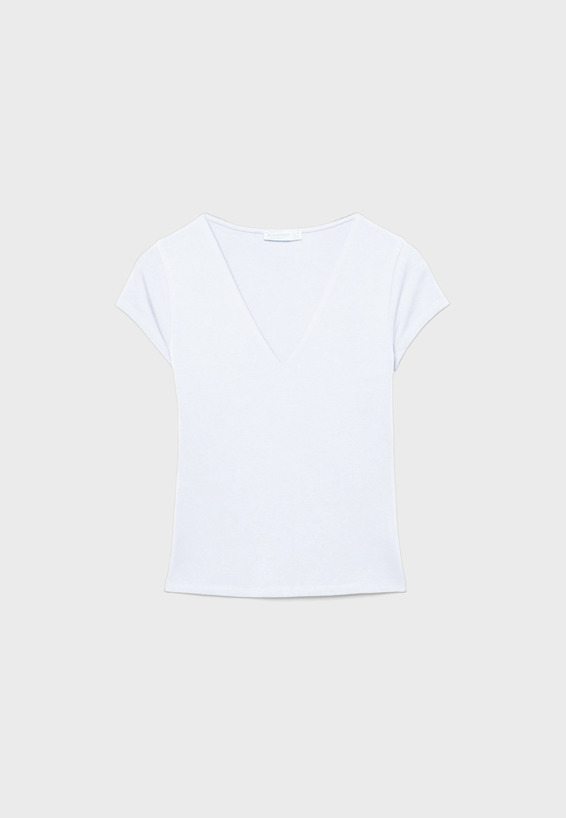 Футболка с короткими рукавами и V-образным вырезом