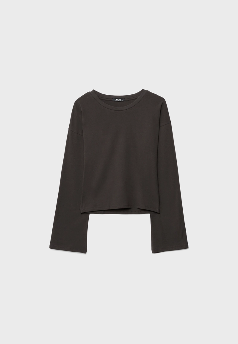 Футболка с рукавами в стиле кимоно