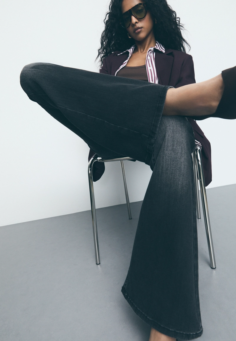 Джинсы клеш D04 с низкой посадкой