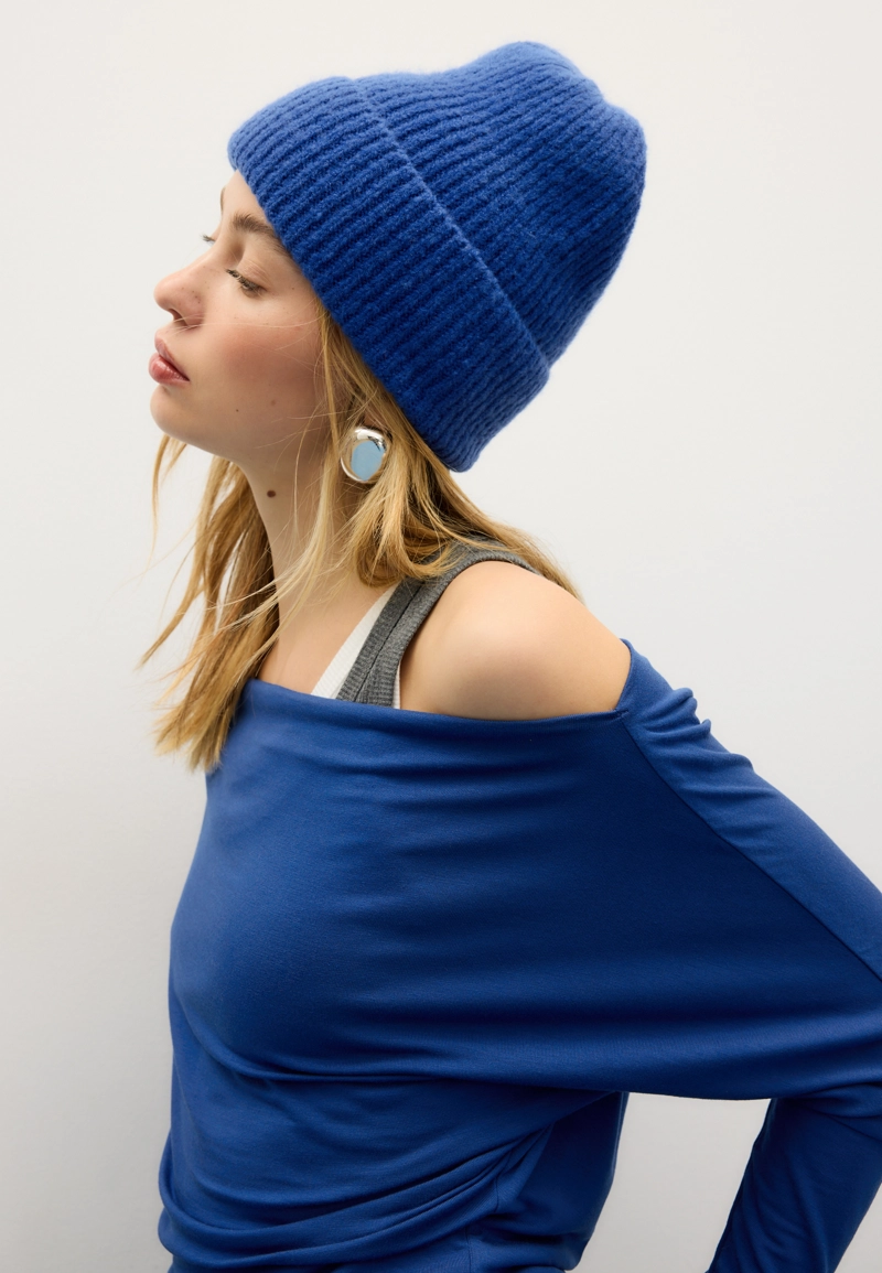 Асимметричная футболка из модала