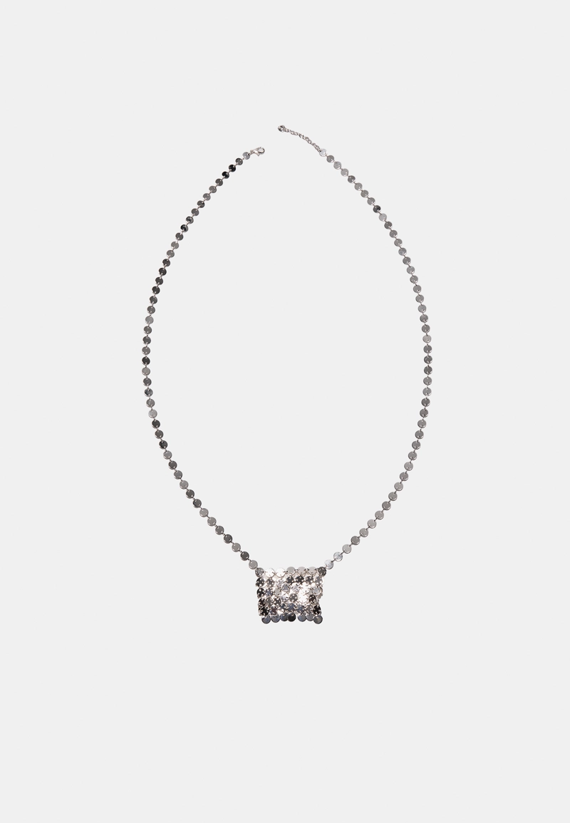 Колье-подвеска из металлической сетки