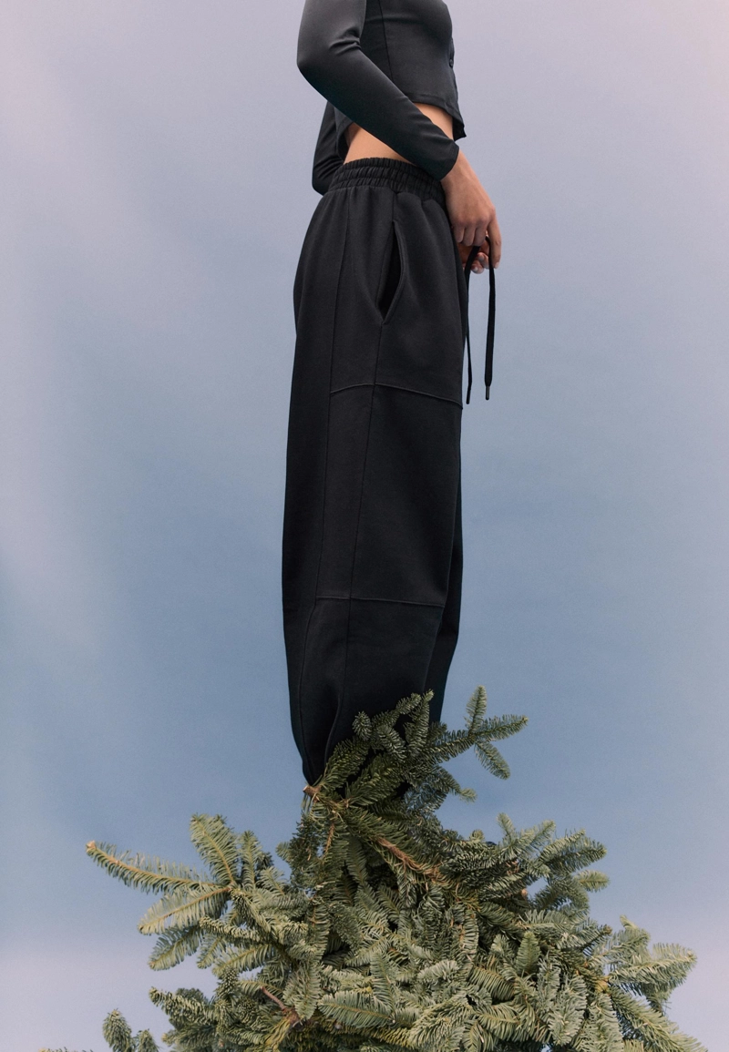 Брюки-джоггеры с рукавами-фонариками из флиса