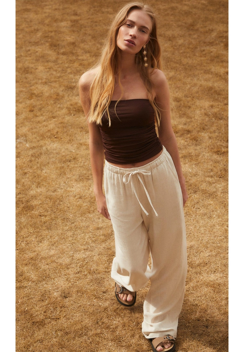 Прямые брюки под льняной