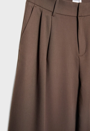 Регулируемые брюки очень широкого кроя- Заказать в России