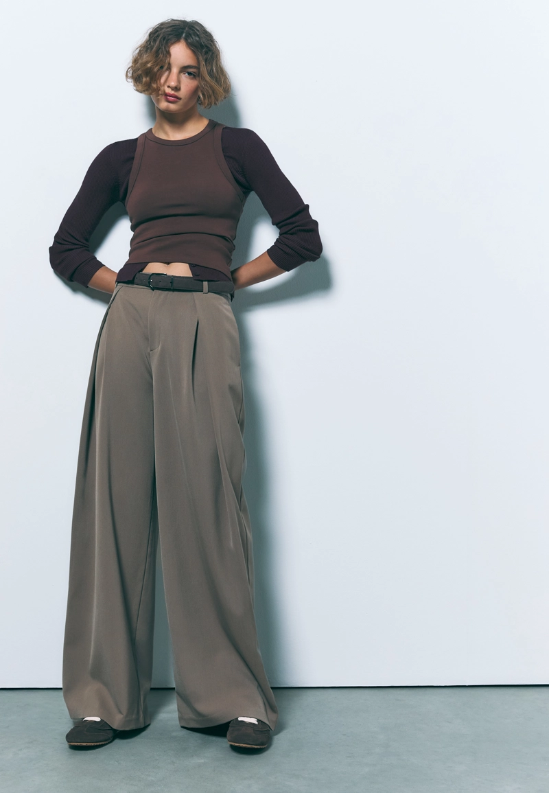 Брюки с макси-защипами и поясом