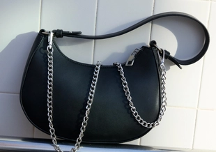 MOON SHOULDER BAG WITH CHAIN- Заказать в России