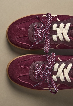 Повседневные кроссовки с двойными шнурками- Заказать в России