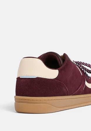 Повседневные кроссовки с двойными шнурками- Заказать в России