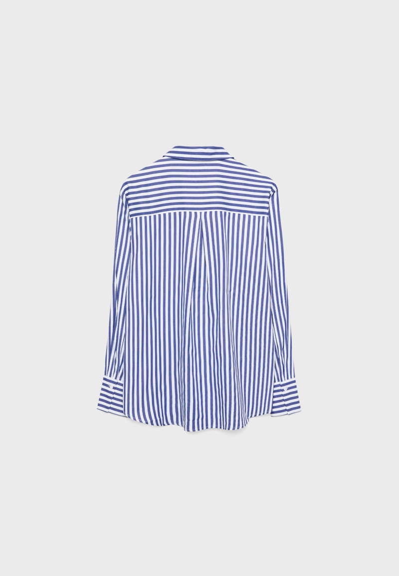 Базовая рубашка в полоску из поплина с карманом