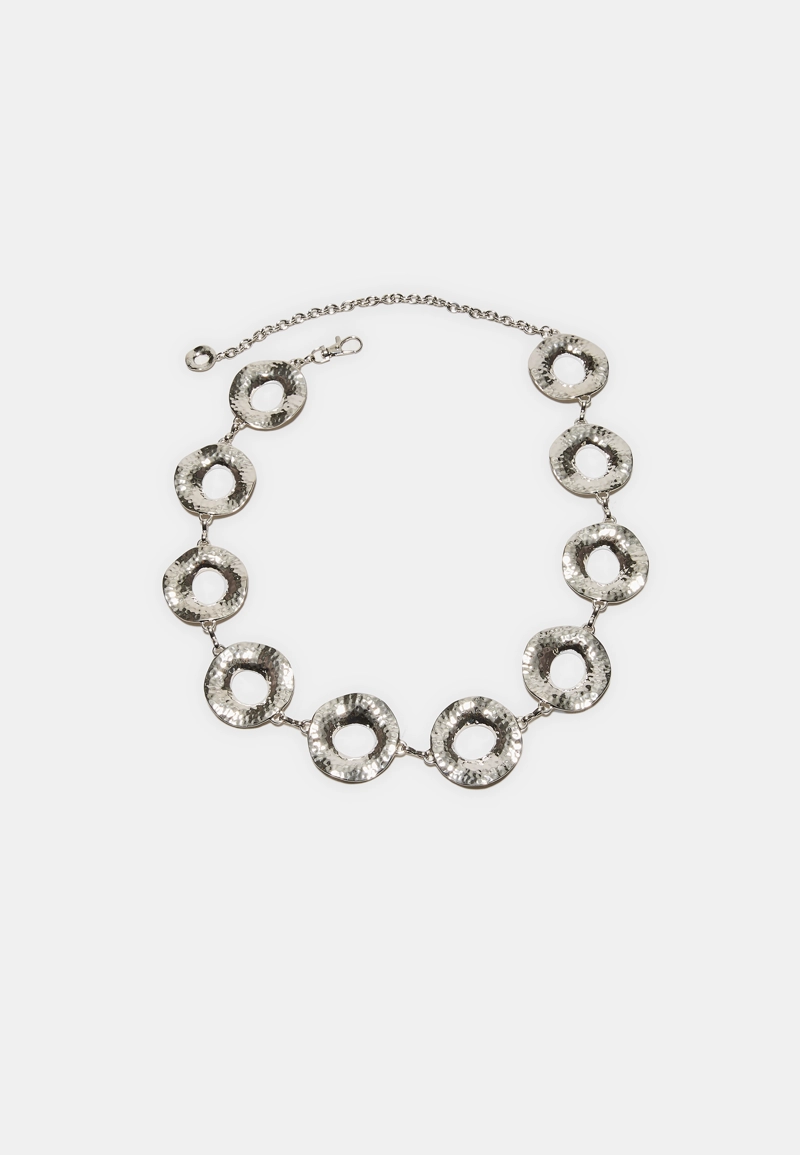 Металлический ремень с круглыми элементами