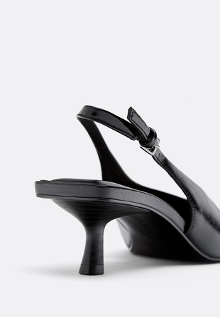 VNECK KITTEN HEEL SHOES- Заказать в России