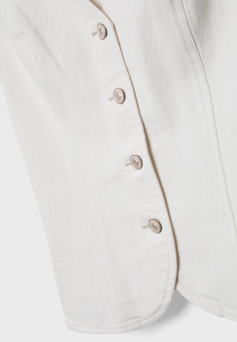 Приталенный джинсовый топ