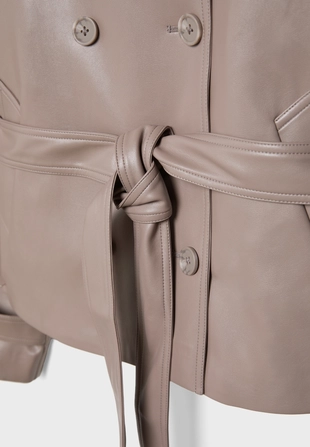 Тренч с высоким воротником из искусственной кожи- Заказать в России