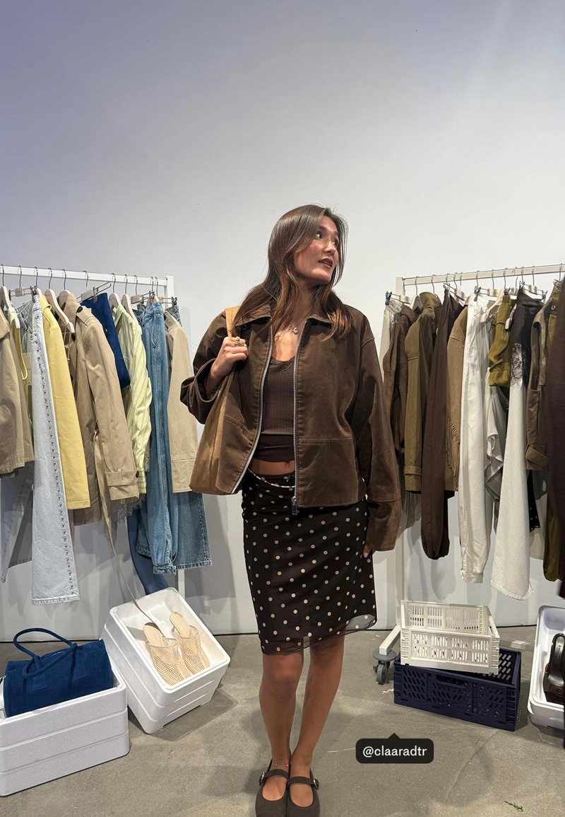 Юбка миди из полупрозрачной ткани в горошек