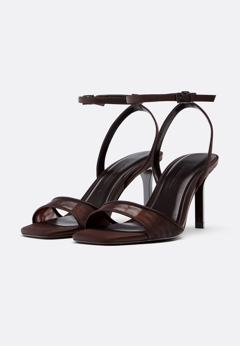 Босоножки на шпильке с сеткой