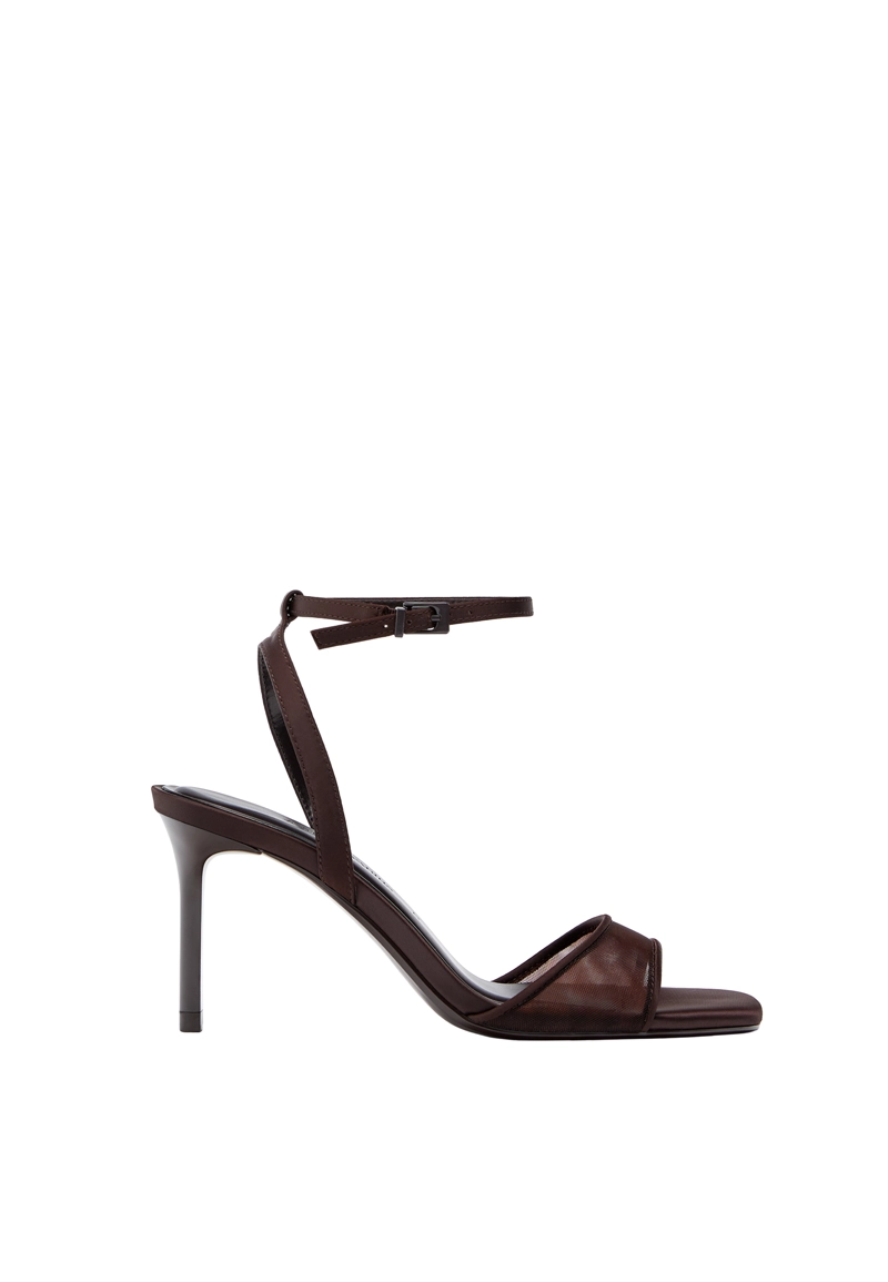 Босоножки на шпильке с сеткой