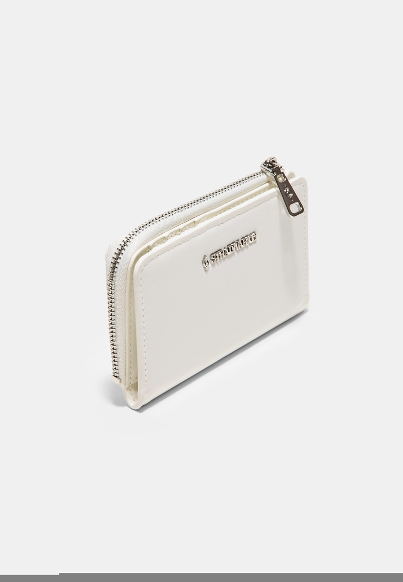 КАРТХОЛДЕР ИЗ ИСКУССТВЕННОЙ КОЖИ