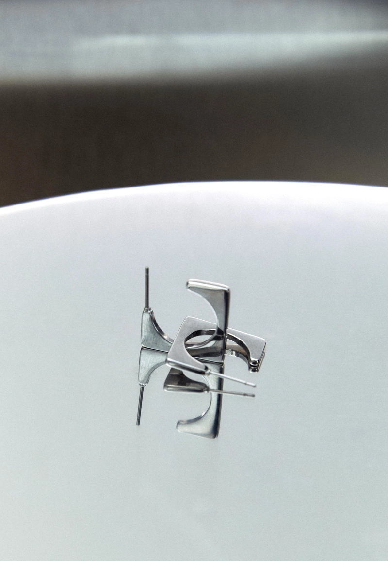 Набор из 2 водонепроницаемых серег