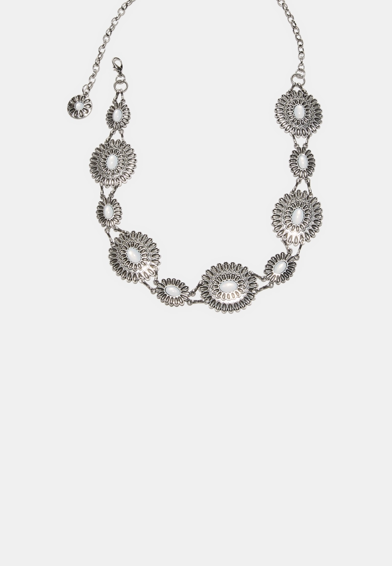 Ремень-цепочка с цветочными элементами